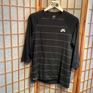 Nike SB Dri-Fit Baseball Tee 734242-001 Men's Size Medium